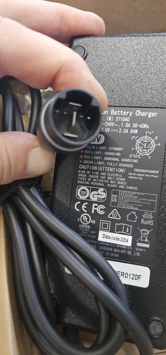 Ładowarka schimano trendpower 500 630  720 Wh