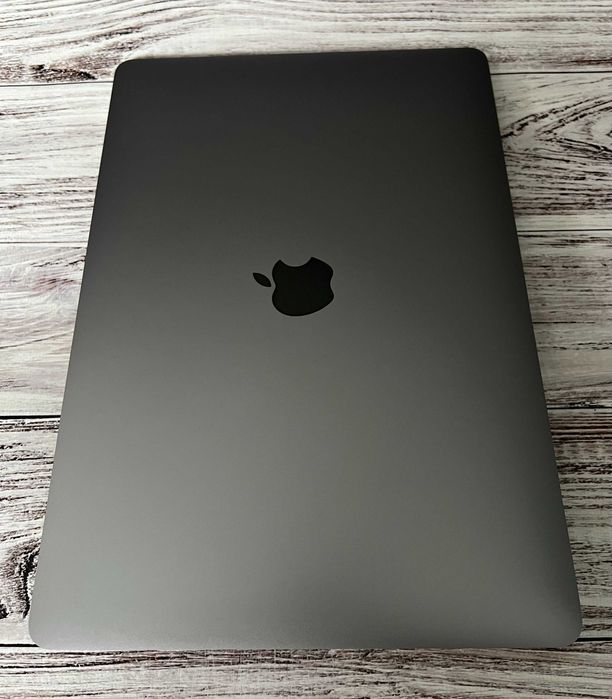 Apple Macbook Air 2020 M1 / 16Gb / SSD 256Gb