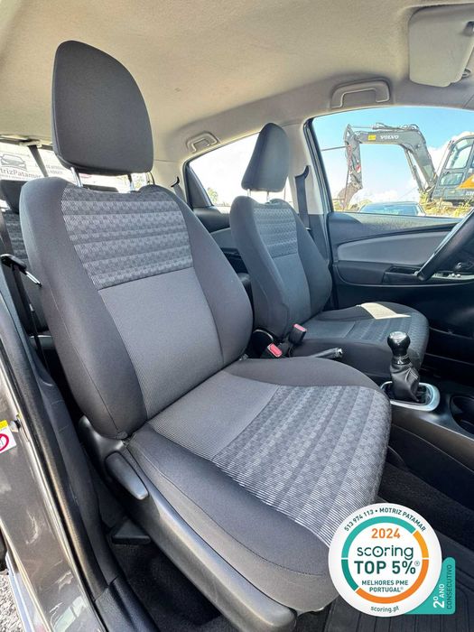 Toyota Yaris 1.0 Gasolina 69cv