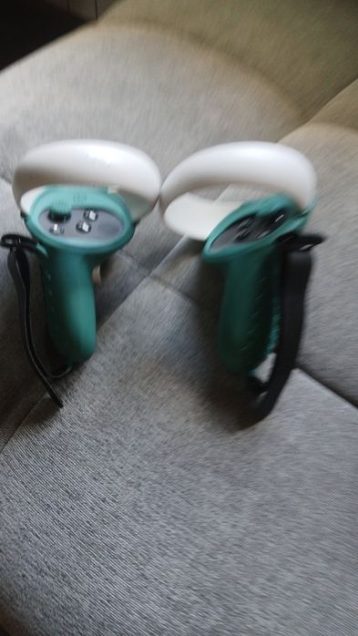 META QUEST 2-128 GB +Dużo dodatków