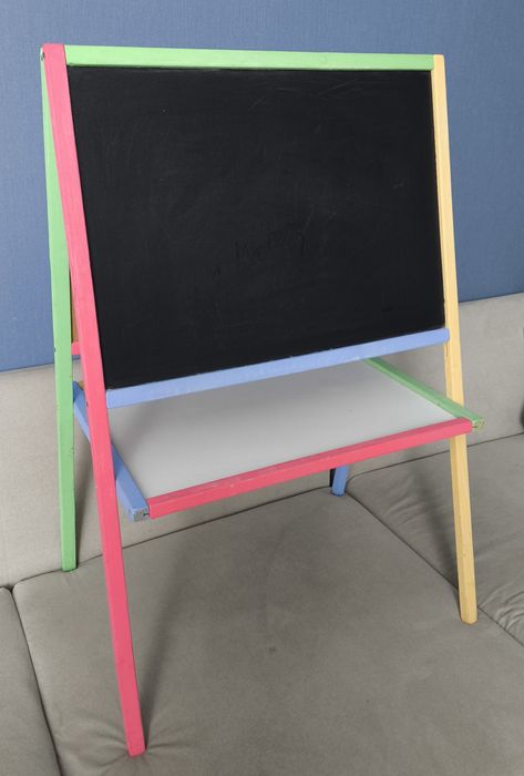 Мольберт, магнитная доска
