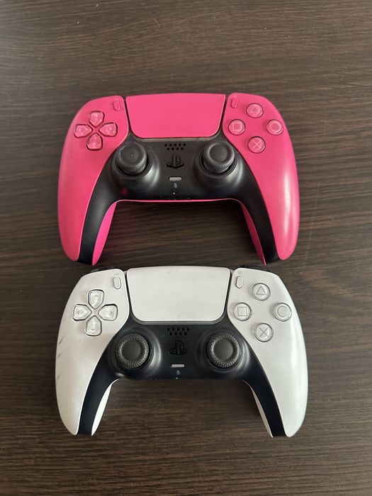 Playstation 5 z dodatkami