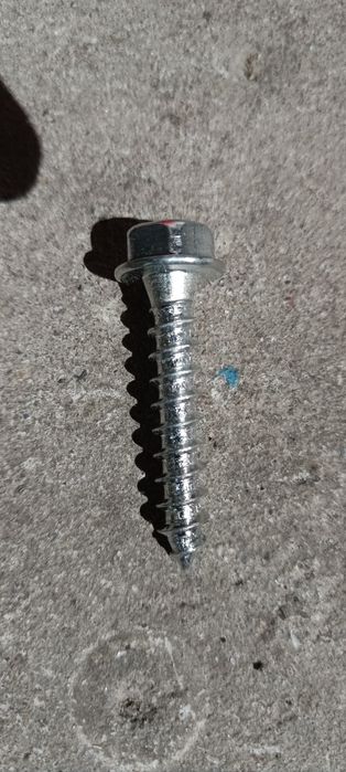 Wkręty do betonu lub drewna