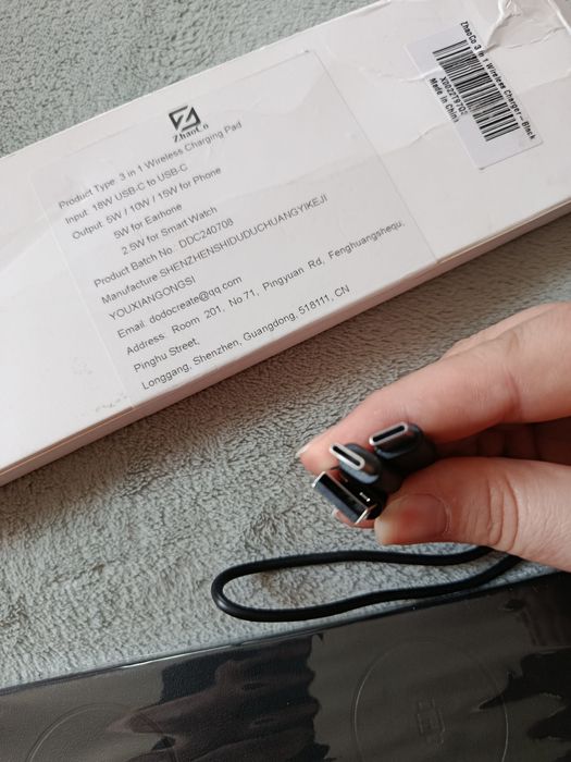 Бездротовий зарядний пристрій 3 в 1