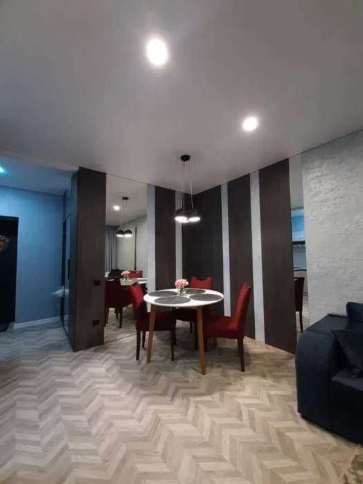 Сдам посуточно 2к кв.,новострой, пр. Гагарина, ТРЦ Никольский 7мин