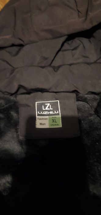 Продам зимнюю куртку