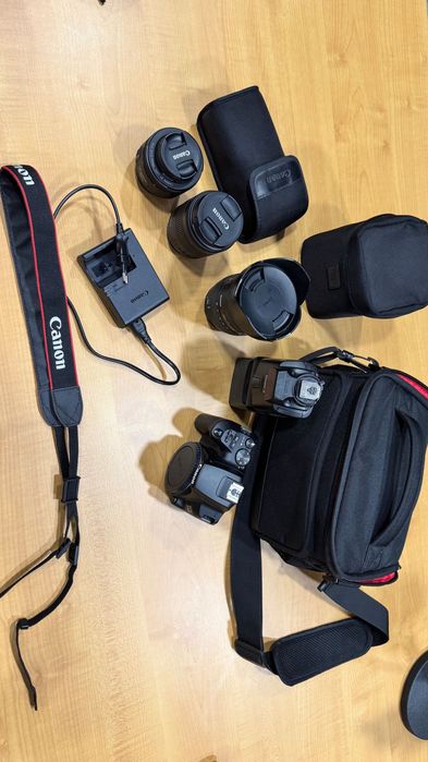 Canon 250D a SL3 kit completo com Flash e lentes