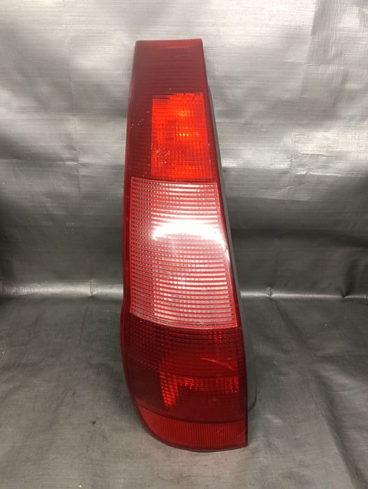 Fiat Punto l lampa tylna lewa