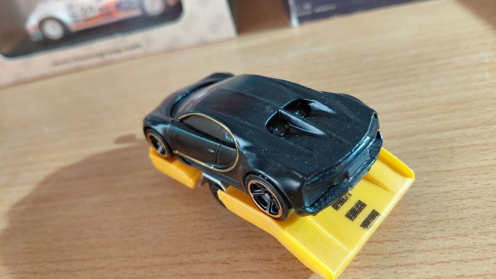 Miniatura na escala 1.64