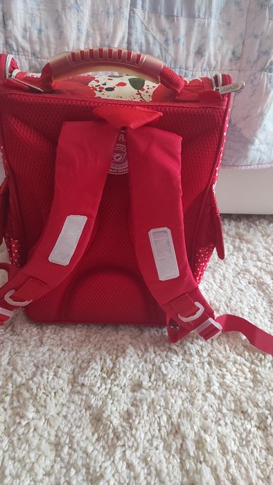 Продам шкільний ранець