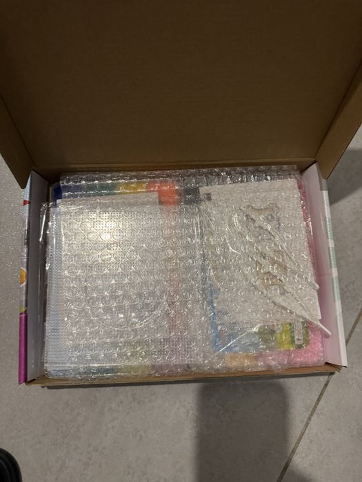 Zestaw koralików do prasowania 24000 elementów