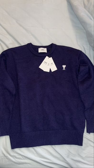 Camisola azul marinho