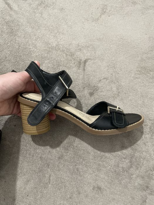 сандалі босоножки шкіряні, 37-37,5 р