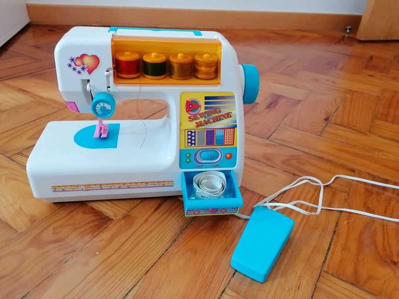 Máquina de costura para crianças