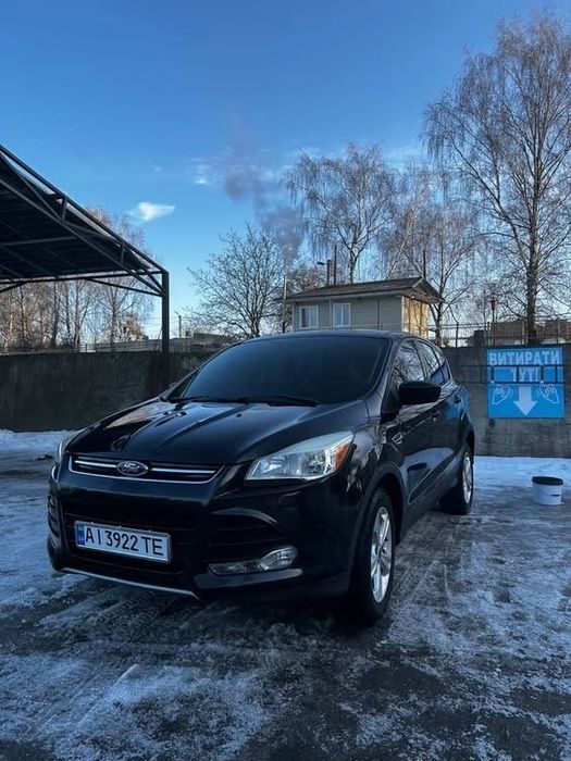 Продам Ford Escape