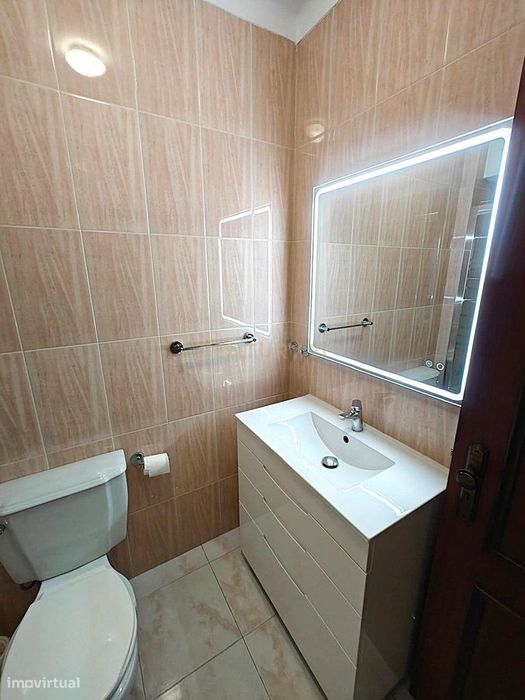T2 em prédio com elevador em Cova da Iria – Fátima