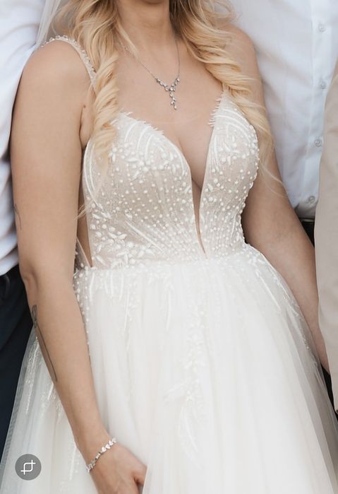 Przepiękna suknia ślubna