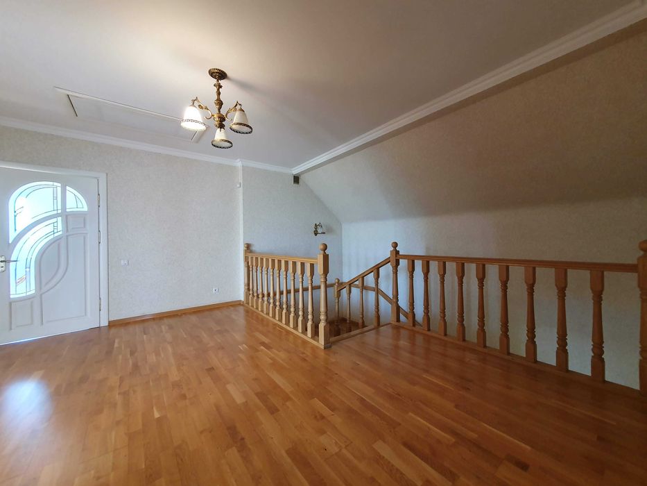 Здається 5-ти кімнатний БУДИНОК з ремонтом, котел на дровах/генератор.