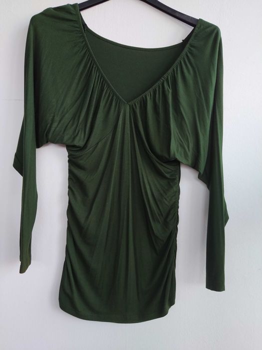Camisola / Top  verde com decote - Tamanho M / L