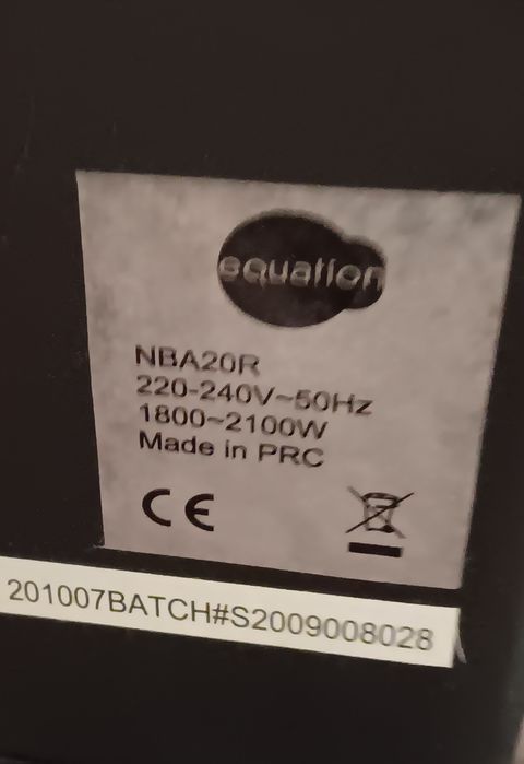 Lareira/salamandra decorativa possível elétrica