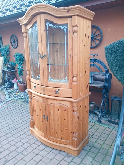 Kredens witryna sosnowa