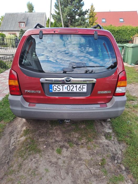Mazda Tribute 4x4 benzynka , hak