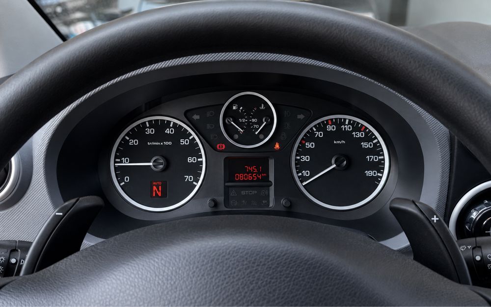 Peugeot Partner (Automática) Full Extras