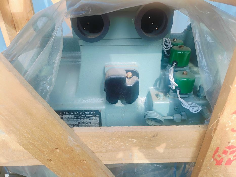 Sprężarka chłodnicza HITACHI 137 M3 Nowa, Bitzer