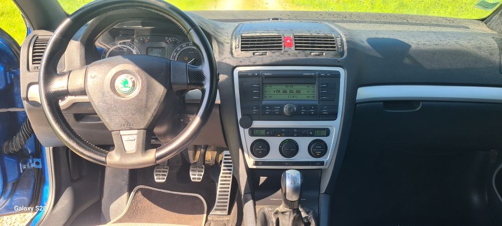 Skoda octavia 2.0 tfsi vrs 200 koni klimatronik fotele grzane