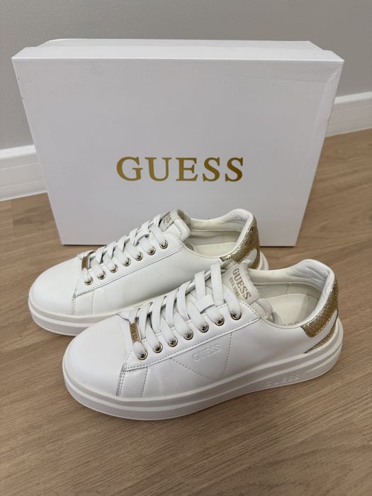 Guess Sneakersy rozm. 38