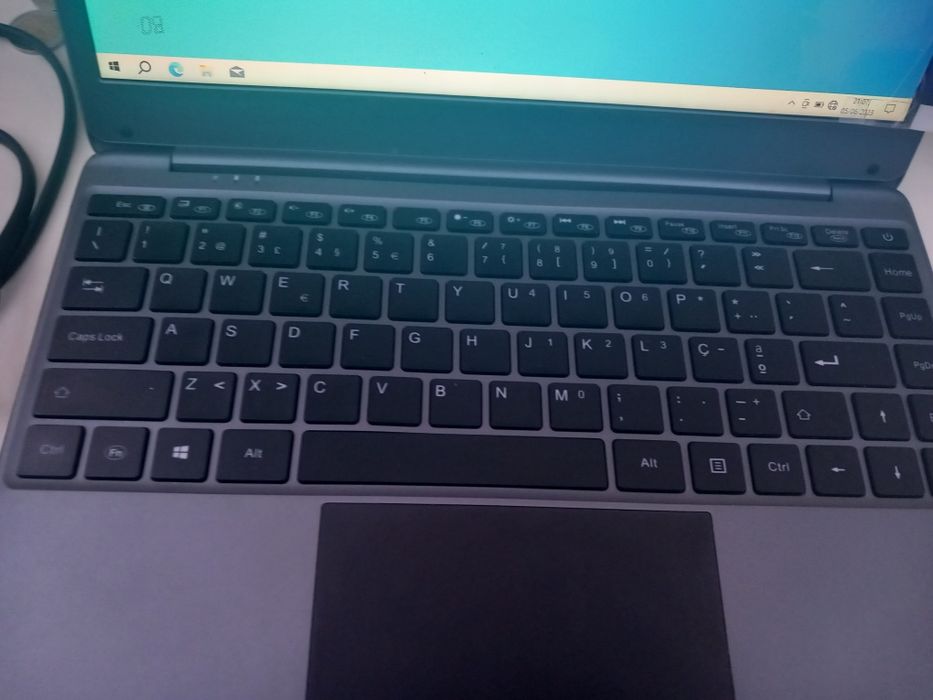 Computador insys 150€