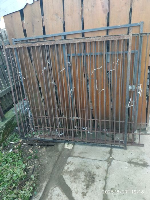 Клітка металева вольєр