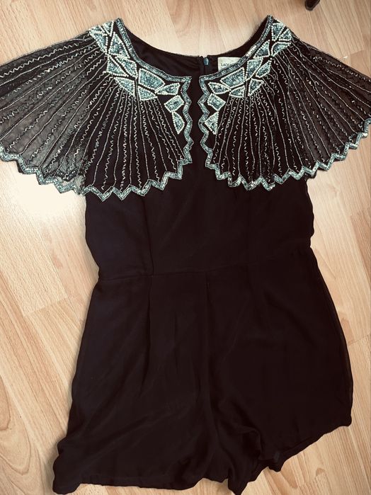 Комбінезон-сукня святковий з коміром вишитим бісером