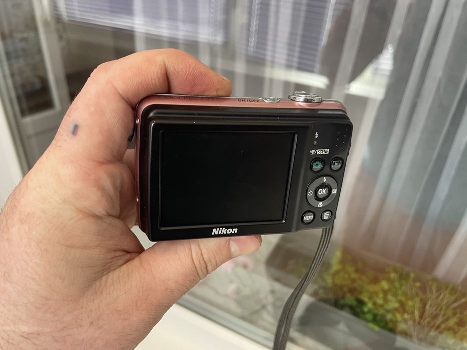 nikon coolpix l27 - купити цифрові фотокамери - Ціна на OLX.ua