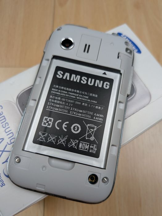 Smartfon Samsung Galaxy Y Young GT-S5360