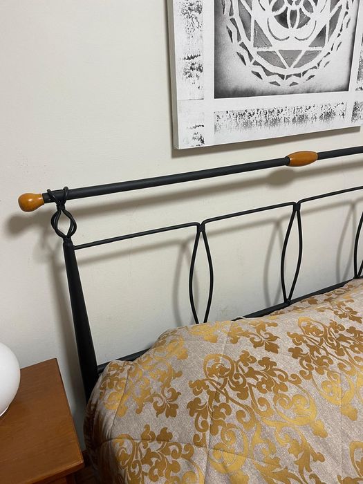 Cama casal 160x200 com estrado e colchão