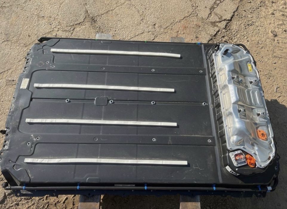 Батарея 82 кВт Tesla model Y 3 аккумулятор ВВБ HW battery