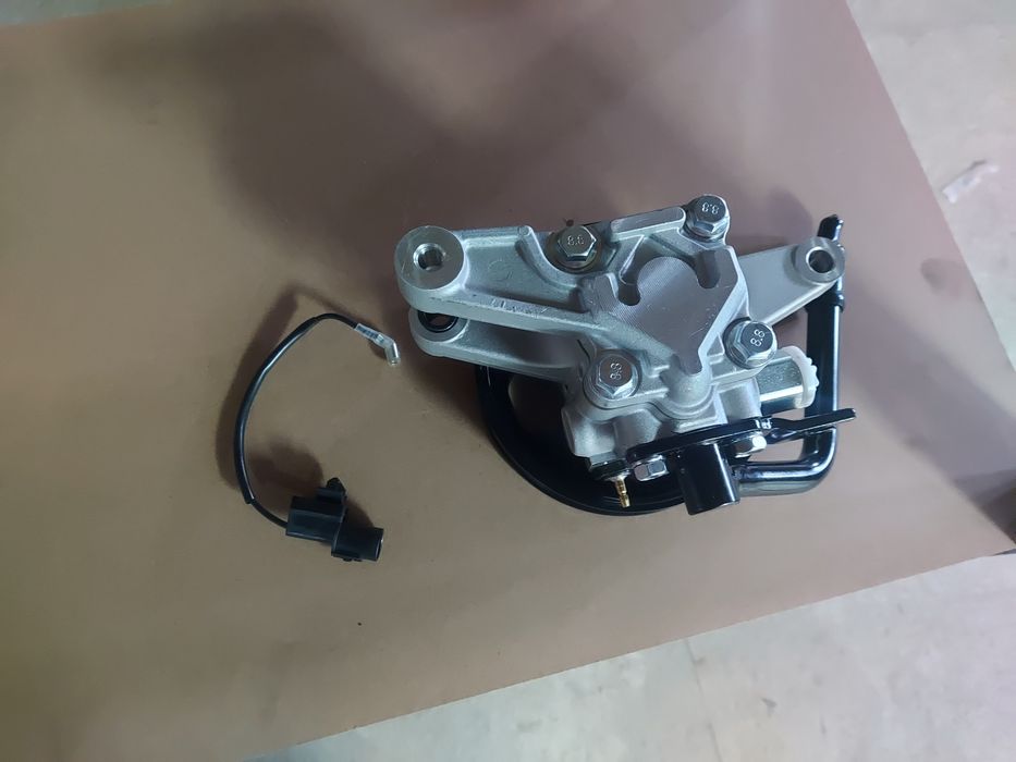 Насос гідро підсилювача,гидроуселителя,ГУР kia Hyundai 1.6 бенз G4FC