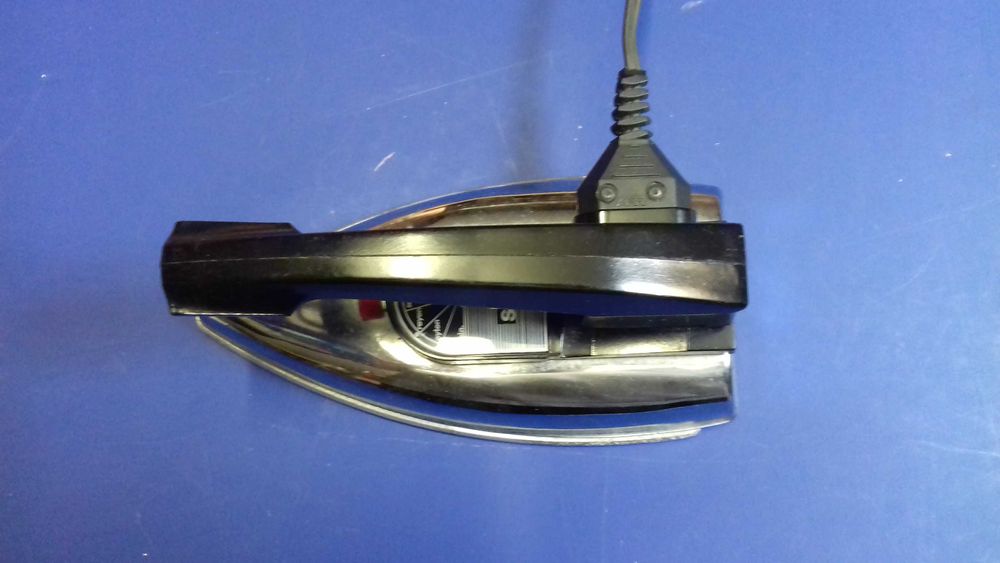 Ferro de engomar de viagem Solac