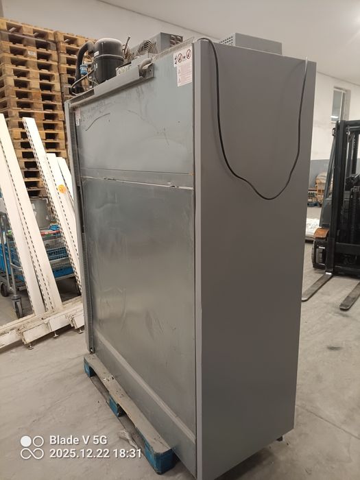 Szafa mroźnicza, chłodziarka, lodówka hurtownia