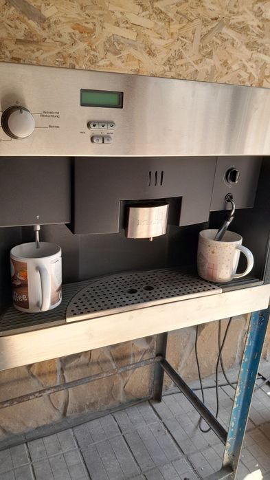 Кофемашина встраиваемая miele