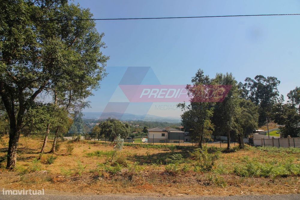 Construction Plot for Sale in Turiz, Vila Verde!