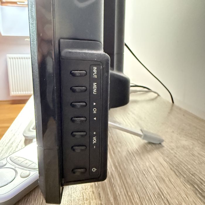 Telewizor Manta 40” Led TV