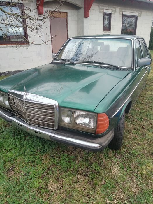 Mercedes-Benz W123