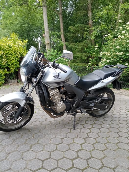 Motocykl Honda CBF 600