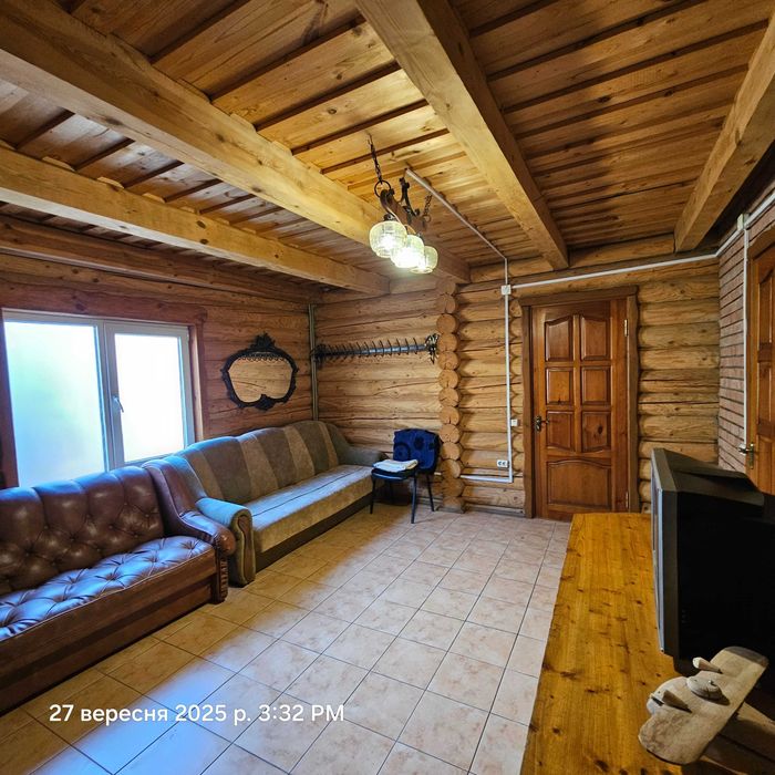 Продаж садиби  з номерами під здачу в Карпатах