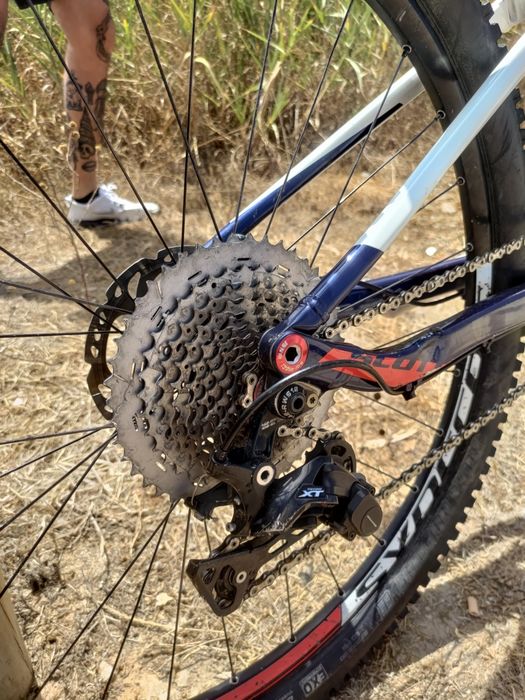 Scott Spark 710 Carbono (Tam. M) – Suspensão Total (27.5