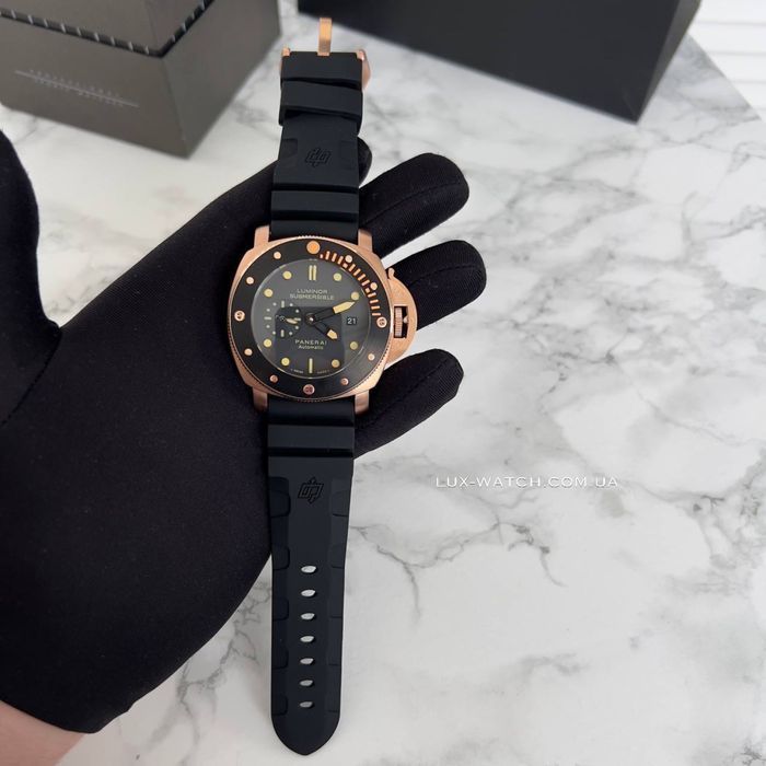 Шикарные мужские часы Panerai Luminor Submersible