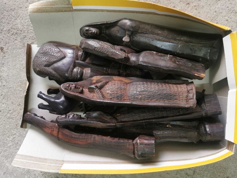Lote de Esculturas Antigas em Madeira Esculpida (Arte Tribal / Figuras Religiosas)