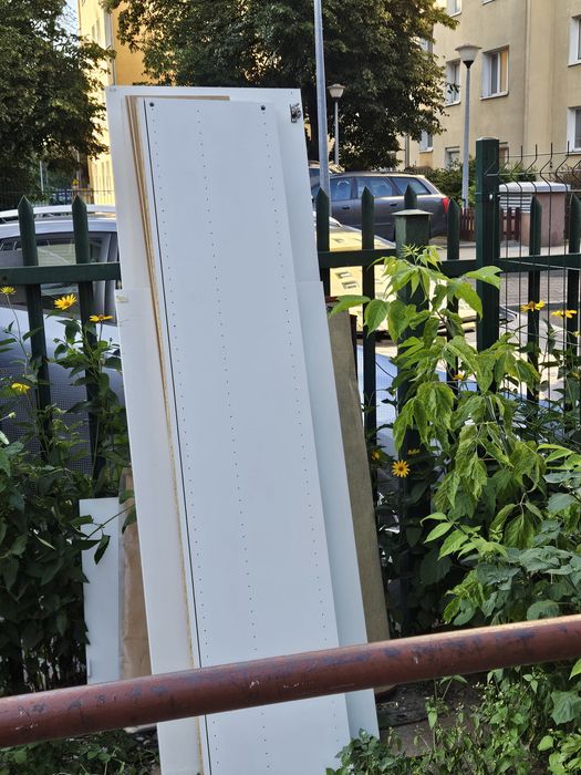 płyty z szafy Ikea